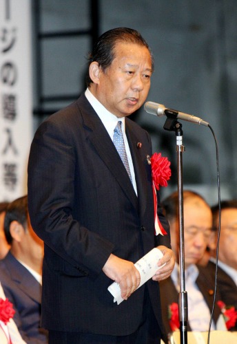 Тосихира Никаи (Toshihiro Nikai)
