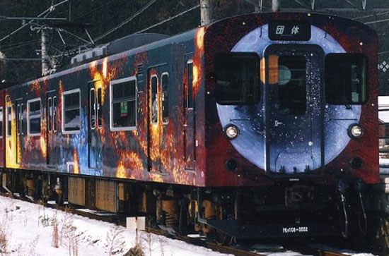 Разрисованные японские поезда