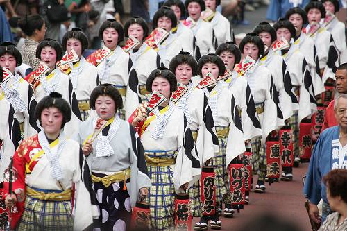   (Reitaisai)     (Tomioka Hachimangu).   . 17.08.2008.