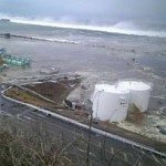 Цунами на подходе к АЭС "Фукусима-1". 11-е марта 2011 г.