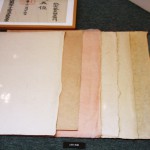 "Натуральные цвета" бумаги тоса-васи. Те, которые производились исторически. В наше время цветовая гамма включает в себя весь видимый спектр
