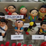 Поскольку дело было в апреле, то музей уже оперативно отозвался на произошедшее в марте в Тохоку. Тут небольшая экспозиция копилок-сувениров из этого региона Японии