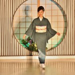 Классическое хомонги - полуформальное кимоно для визитов. Для зрелой дамы в достаточно широком возрастном диапазоне