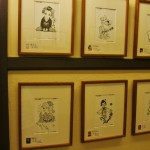 Фрагмент выставки на стенах. Известные художники-мангаки (больше 100 человек) нарисовали майко Киото в своем "фирменном" стиле. Это постоянная экспозиция